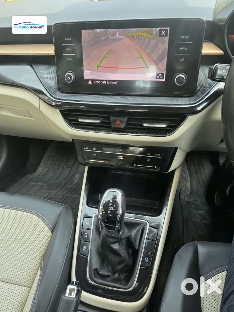 Skoda Slavia Style 1.5l Tsi Dsg, 2023, Petrol