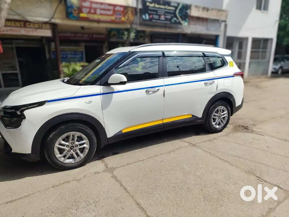Kia Carens 2023 Model Imt