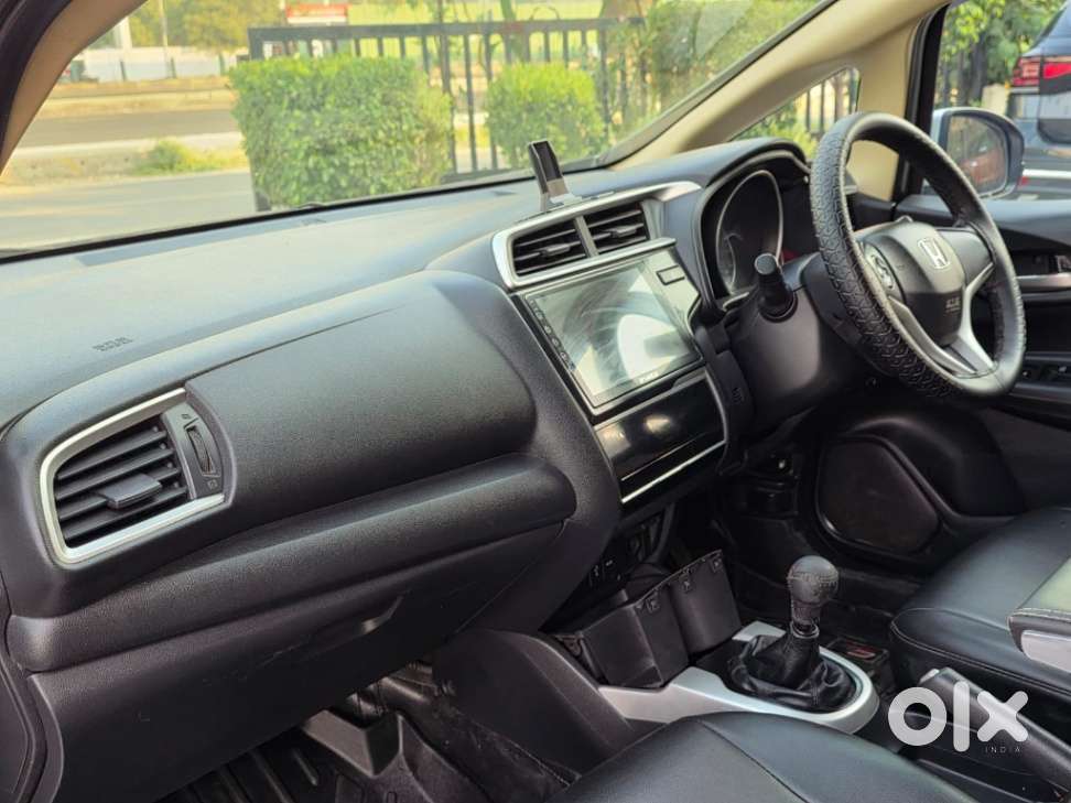 Honda Jazz 1.2 V I Vtec, 2017, Cng & Hybrids
