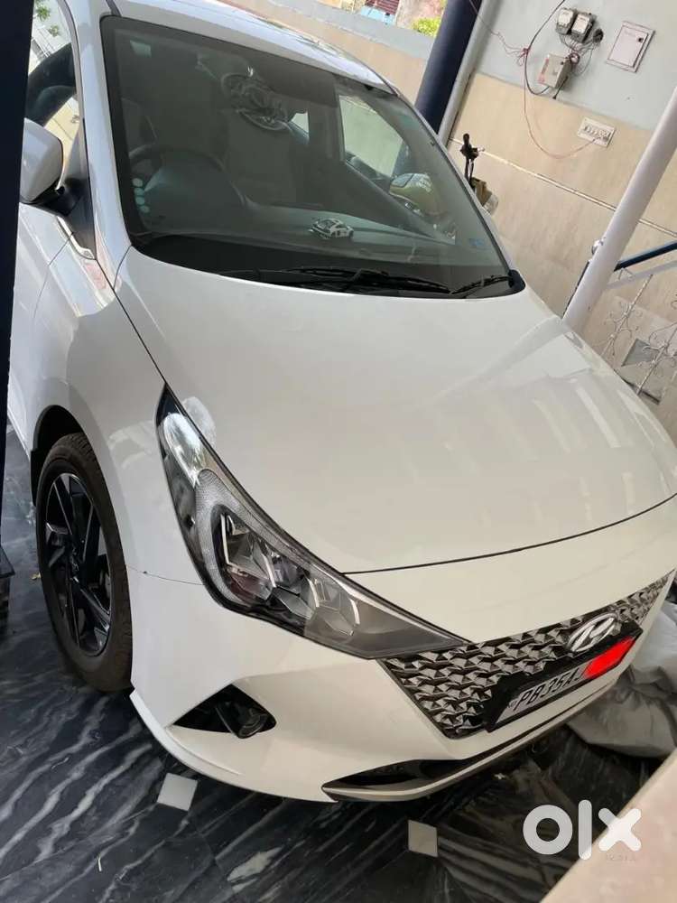 Hyundai Verna Sx(o) 1.5 Mpi Mt 2022  1st Owner  Excellent Condition