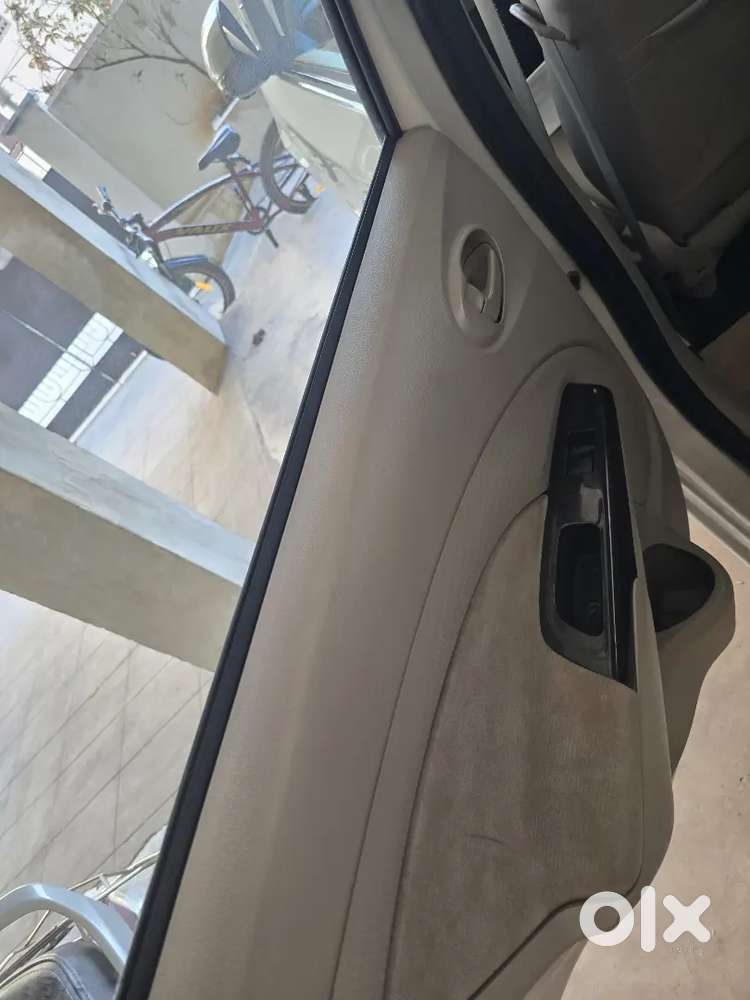 Toyota Etios 2015 Vxd Sp(white Pearl Crystal)