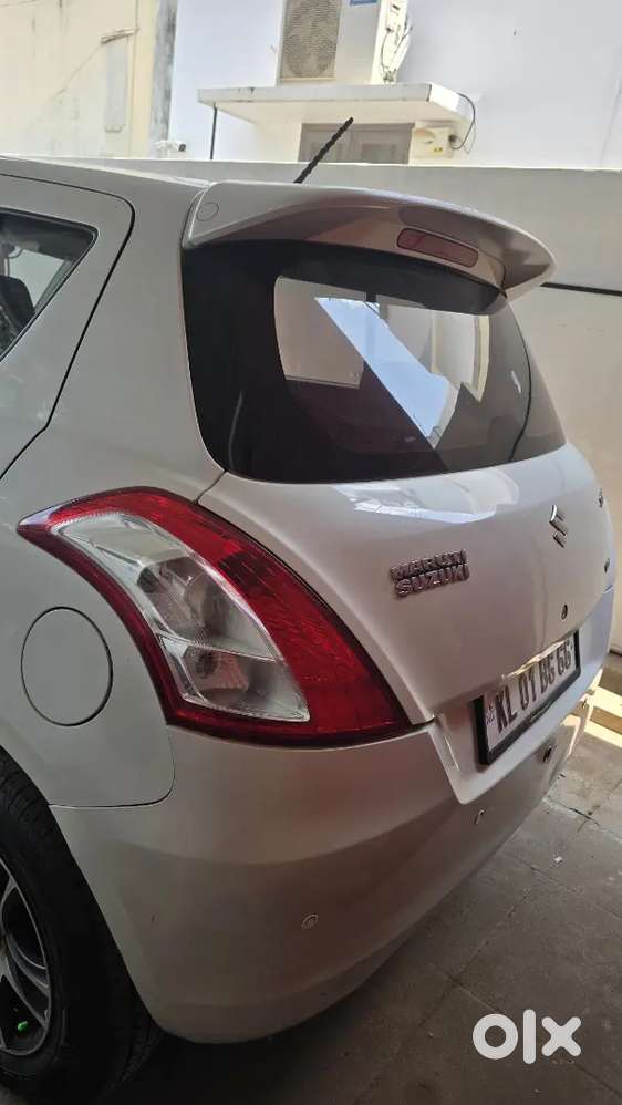 Maruti Suzuki Swift 2012 Diesel 129000 Km Driven
