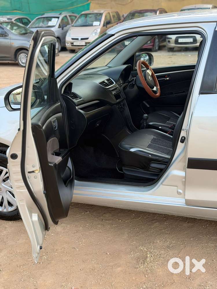Maruti Suzuki Swift 1.2 Vxi (o), 2013, Petrol