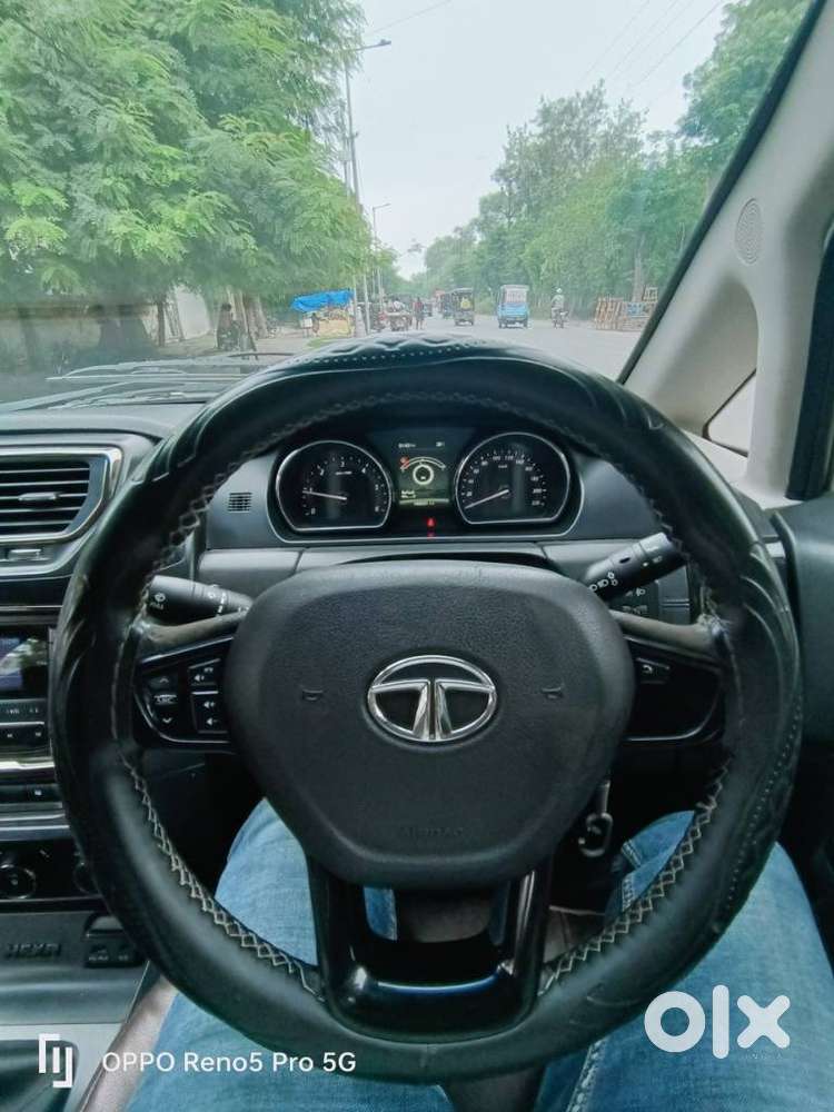 Tata Hexa 2.2 Xe 4x2 7 Str, 2018, Diesel