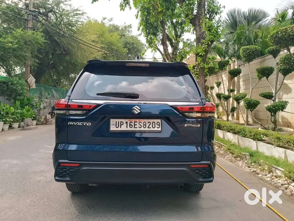 Maruti Suzuki Invicto Alpha Plus 2025