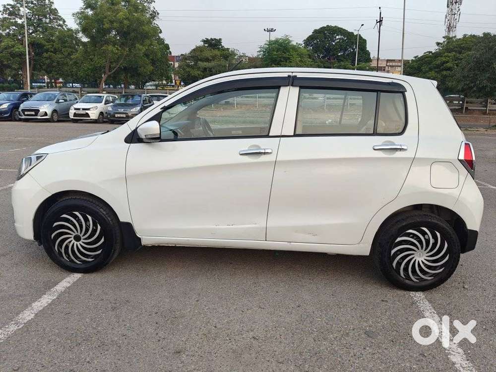 Maruti Suzuki Celerio Zxi Amt, 2016, Petrol