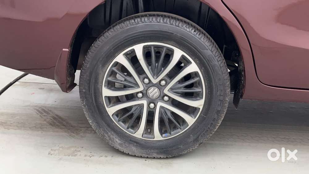 Maruti Suzuki Ertiga Zxi Plus At Shvs, 2022, Petrol