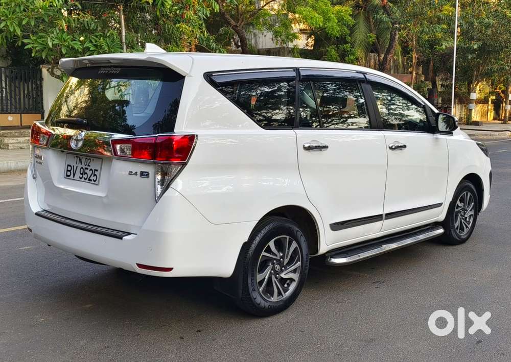 Toyota Innova Crysta [2020-ongoing] 2.4 Gx 8 Str, 2022, Diesel