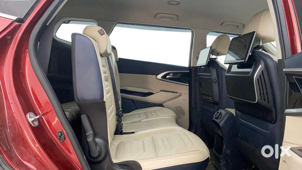 Kia Carens 1.5 Luxury Plus Diesel At 7 Str, 2023, Diesel