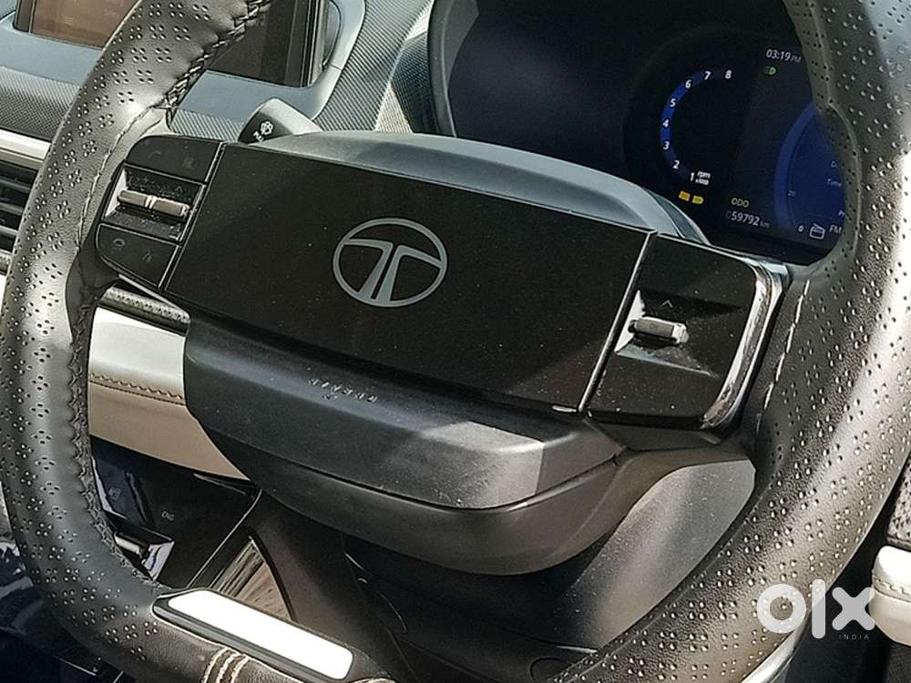 Tata Nexon Creative Plus 1.2 Revotron Petrol 6 Mt, 2024, Cng & Hybri..
