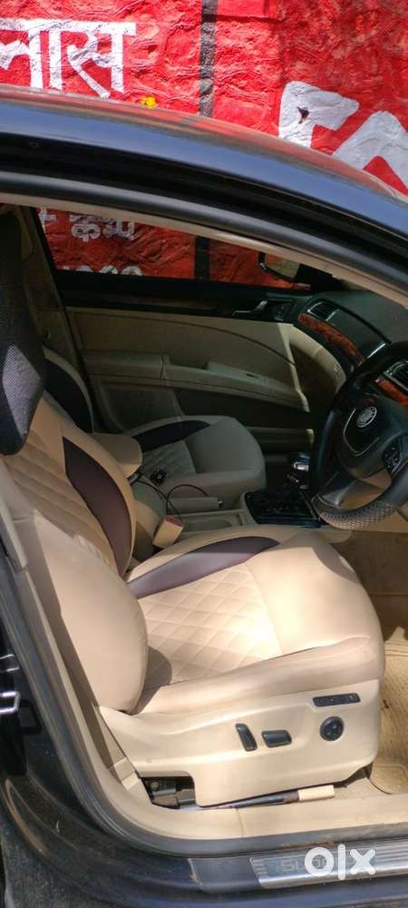 Skoda Superb Elegance 2011