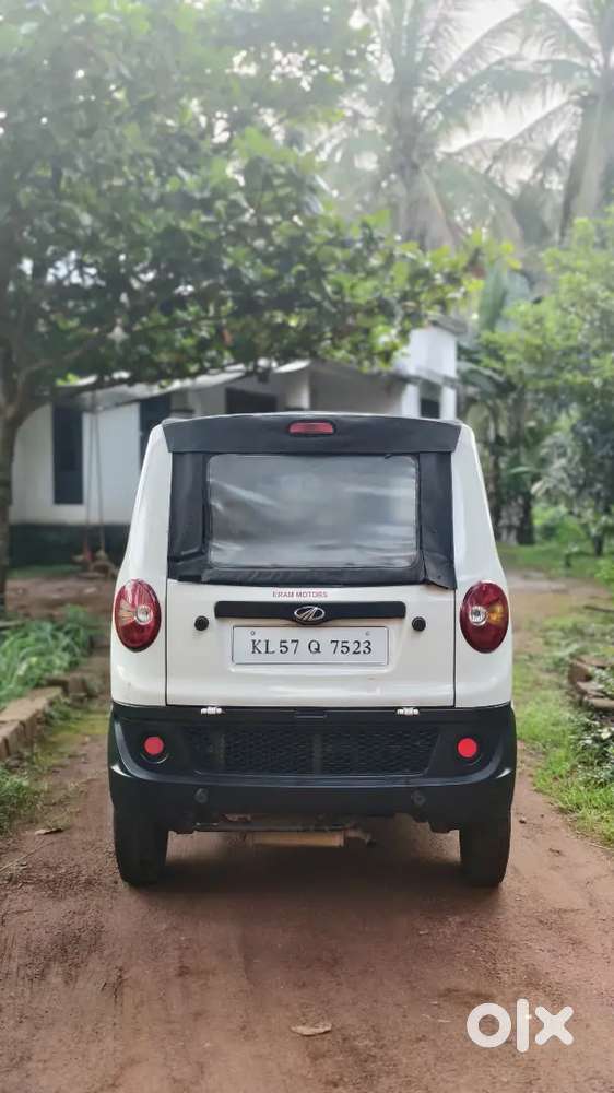 Mahindra Jeeto Minivan