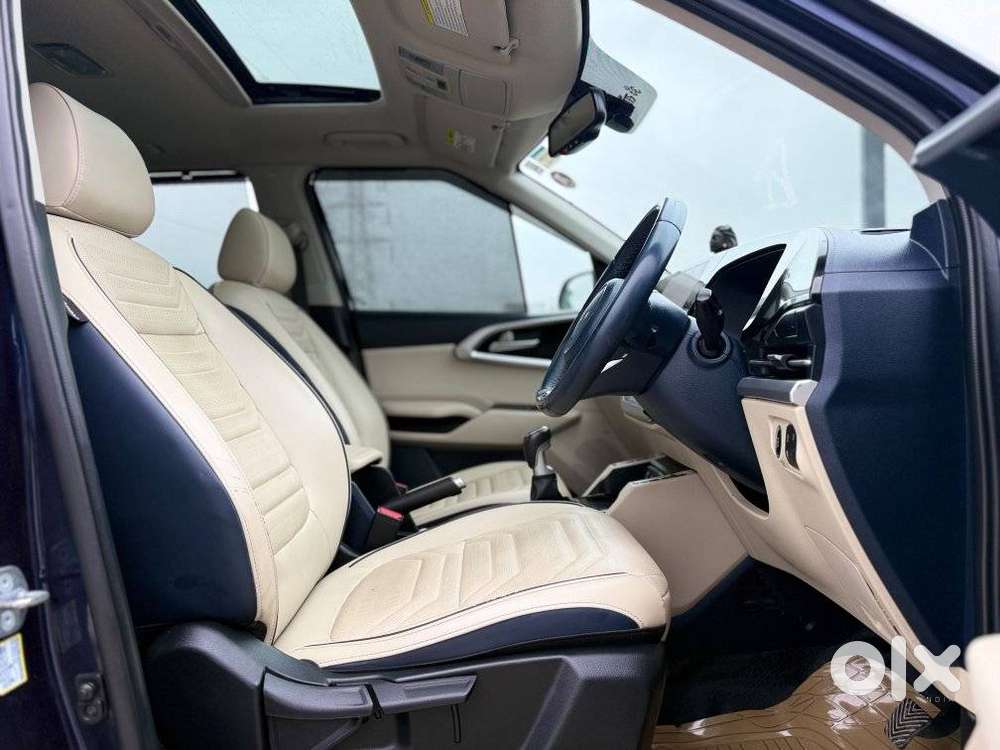 Kia Carens Luxury 1.5 Diesel Imt 7 Str, 2023, Diesel