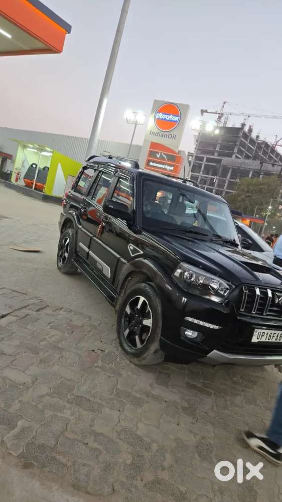 Mahindra Scorpio Classic 2025 Diesel Well Maintained
