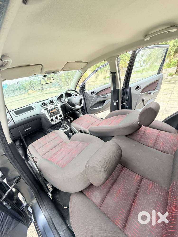 Ford Figo Petrol Zxi, 2010, Petrol