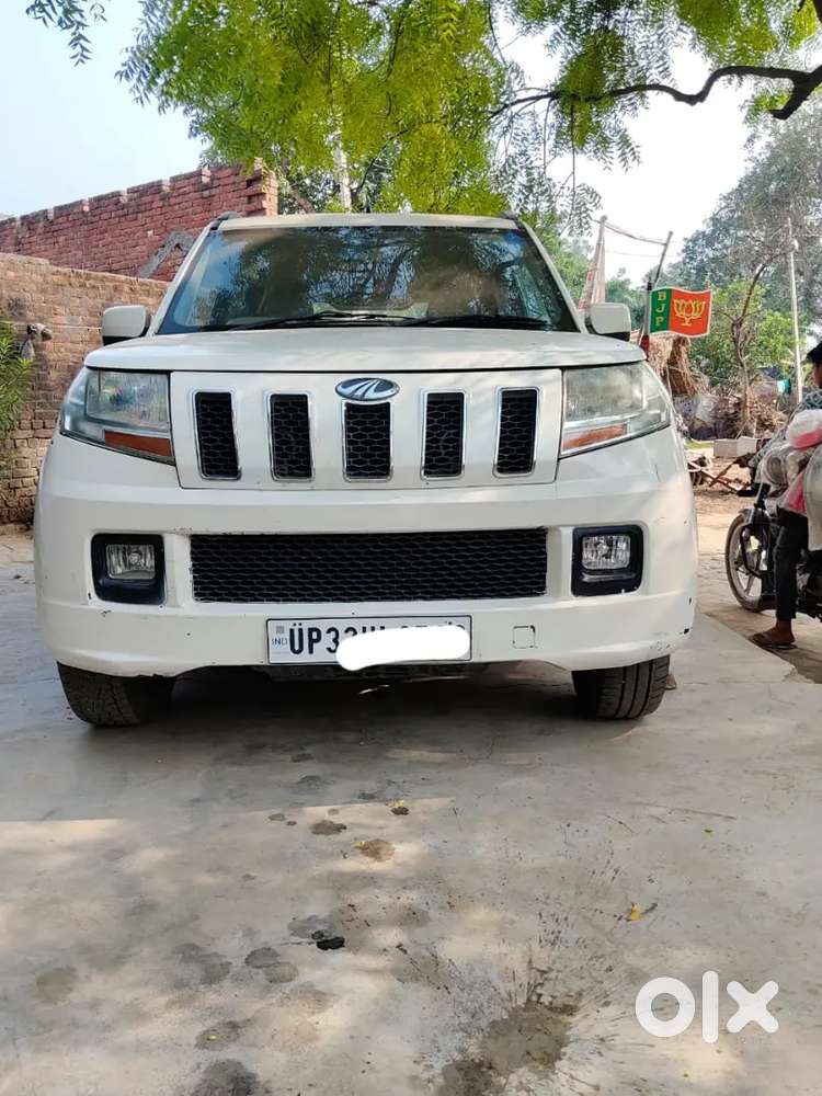 Mahindra Tuv 300 2016 Model Car