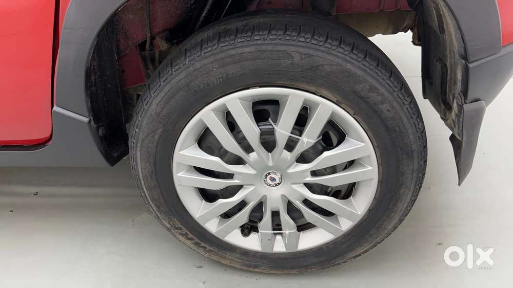 Mahindra Kuv 100 Mfalcon G80 K4 Plus, 2017, Petrol