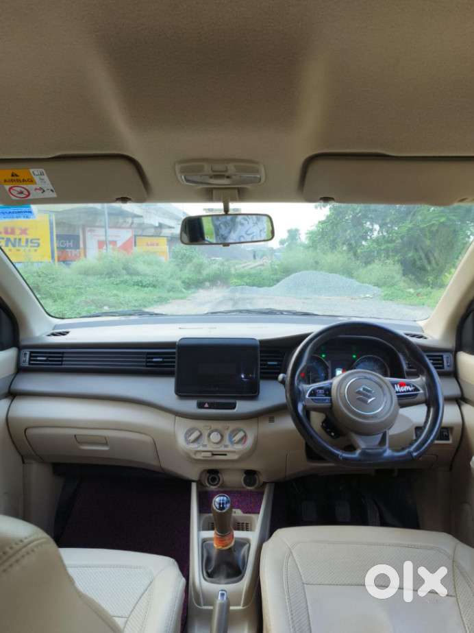 Maruti Suzuki Ertiga 2022-2023  Vxi, 2022, Petrol