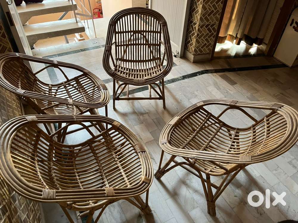 One chair set of 4
