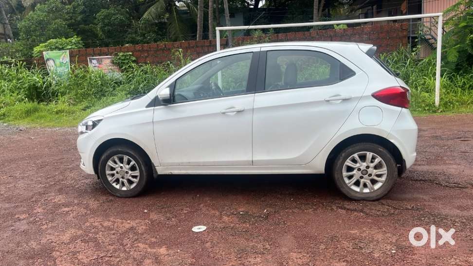 Tata Tiago Xz, 2016, Petrol
