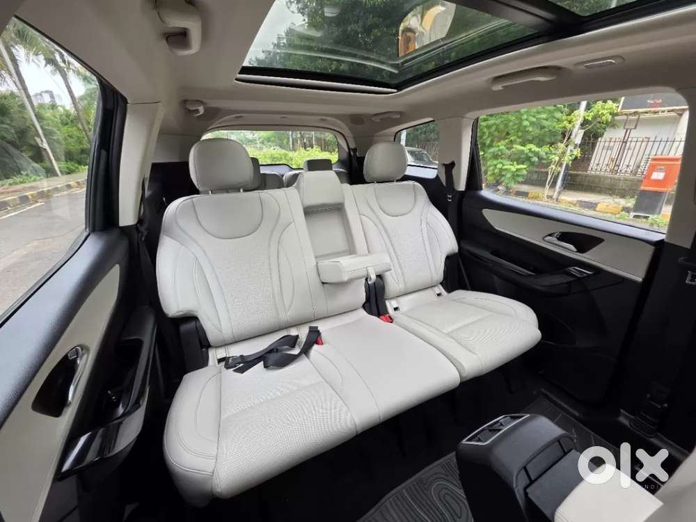 Mahindra Xuv700 2.2 Ax 7 Diesel At Luxury Pack Str, 2023, Diesel