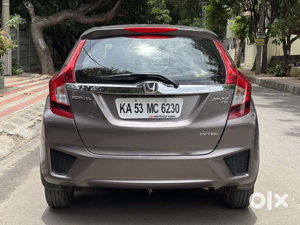 Honda Jazz 1.2 V I Vtec Privilege, 2015, Petrol