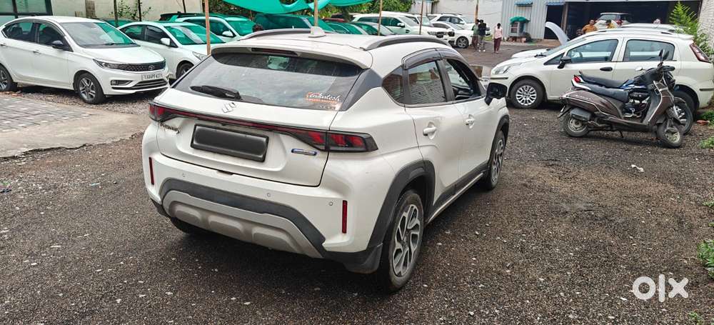 Maruti Suzuki Fronx Alpha 1.0l Turbo 6 At, 2023, Petrol