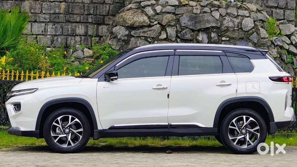 Toyota Urban Cruiser Hyryder 1.5 V Hybrid, 2026, Petrol