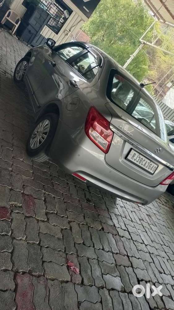 Maruti Suzuki Swift Dzire Vxi Optional, 2020, Petrol