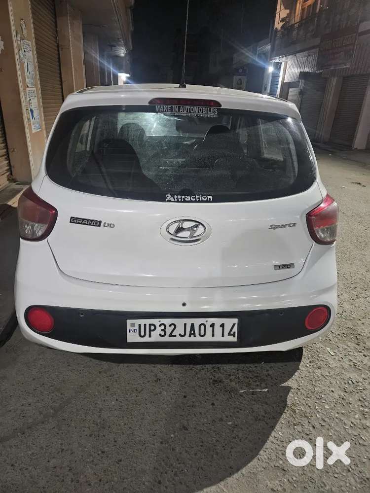 Hyundai Grand I10 2017 Diesel Manual Second Owner