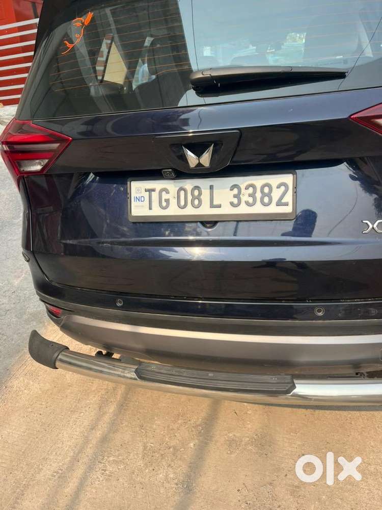 Mahindra Xuv700 2024 Diesel Well Maintained