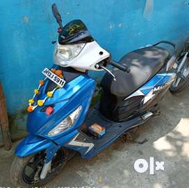 Olx old online scooty