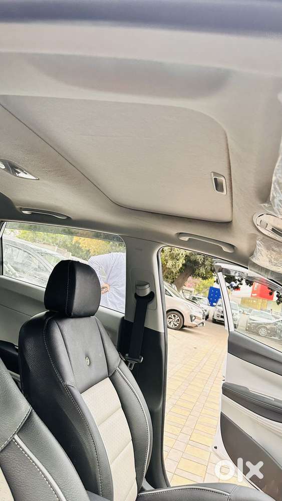 Hyundai Elite I20 Asta (o) 1.2 Mt, 2025, Petrol