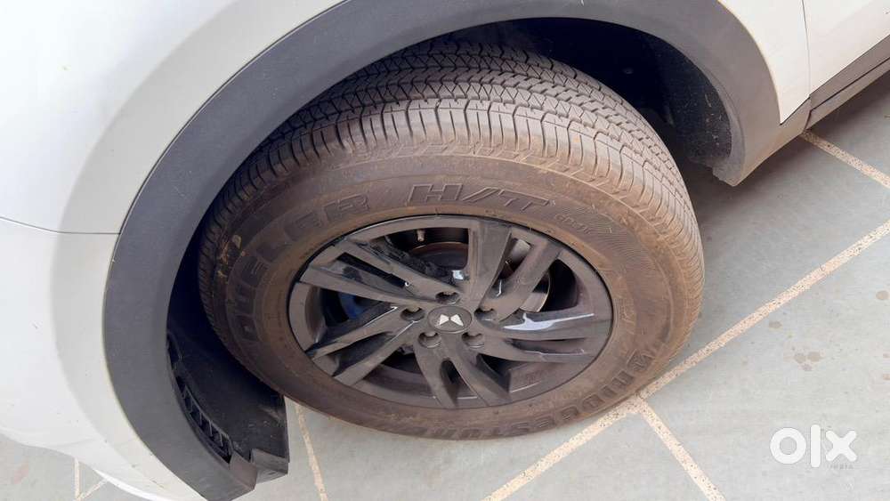 Mahindra Petrol Car 2022