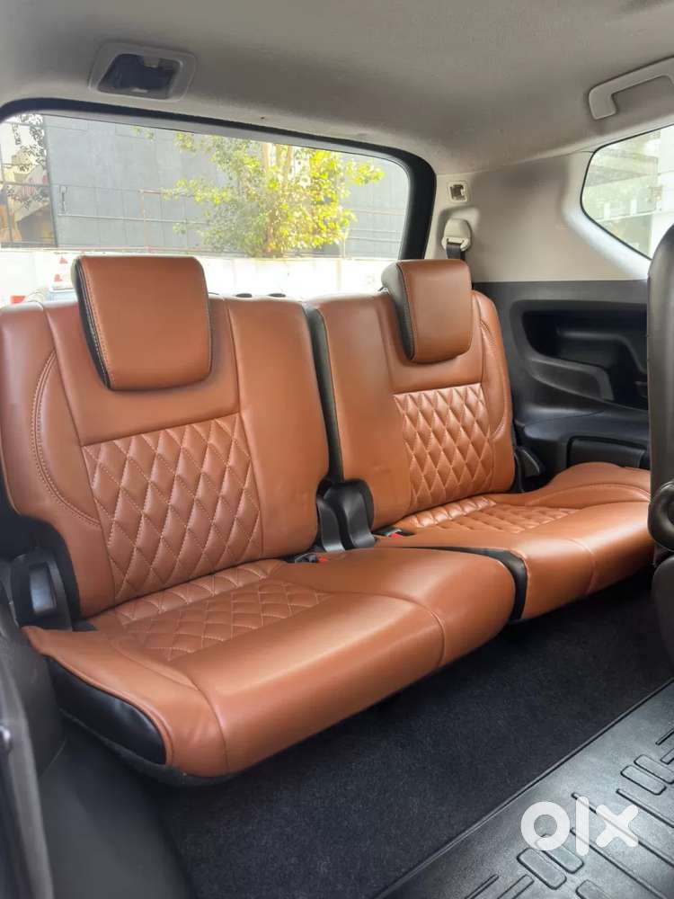 Toyota Innova Crysta [ ] 2.4 Gx At 7 Str, 2020, Diesel