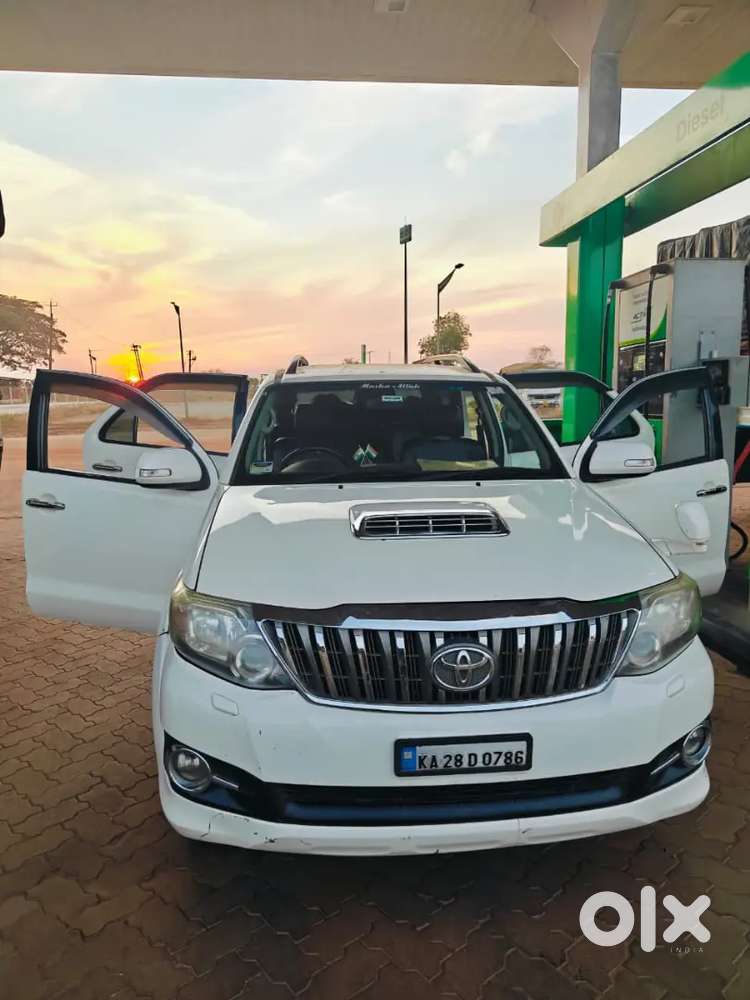 Toyota Fortuner Legender 2015