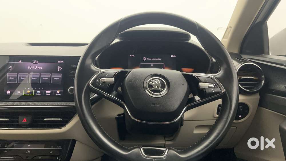Skoda Slavia Style 1.5l Tsi Dsg, 2022, Petrol