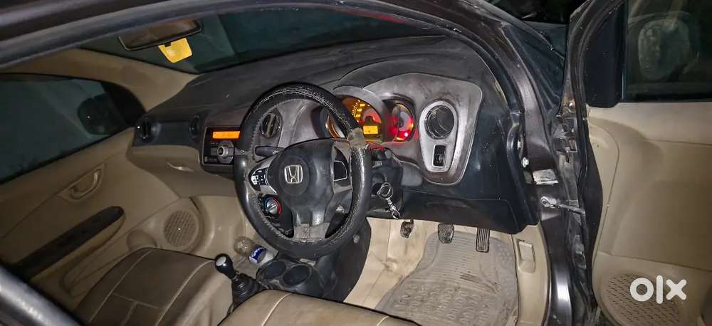 Honda Amaze 2013 Diesel Well Maintained