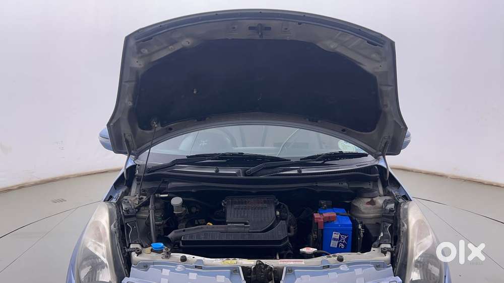 Maruti Suzuki Swift Dzire 1.3 Vxi, 2015, Petrol