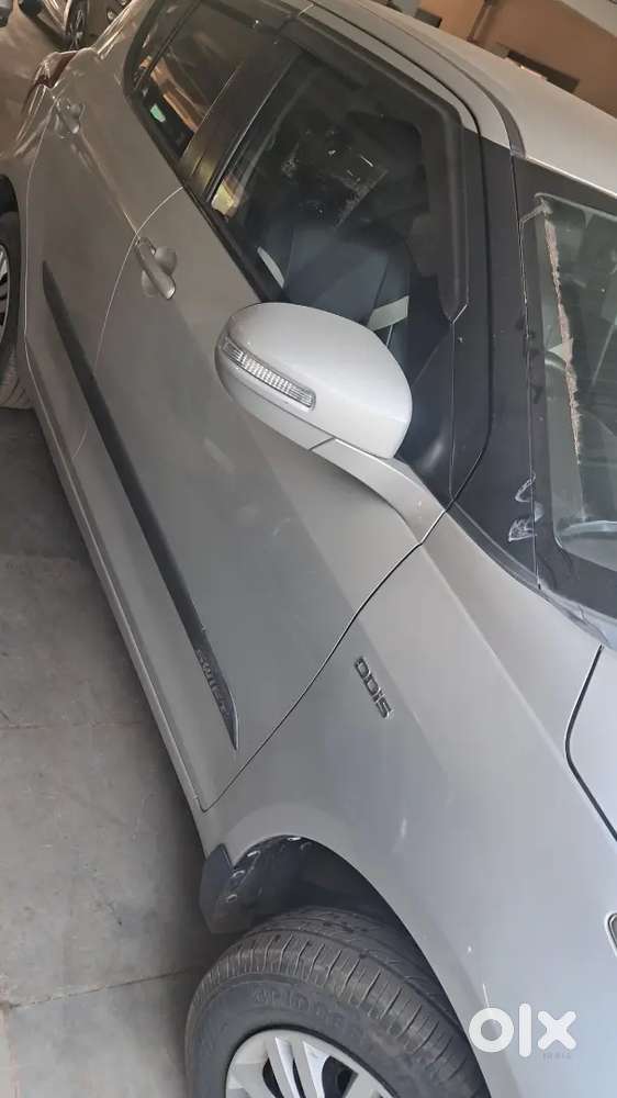 Maruti Suzuki Swift 2016 Diesel 101783 Km Driven