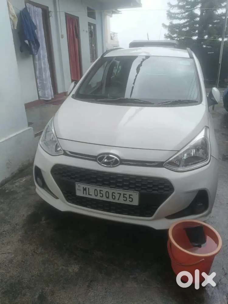 Hyundai Grand I10 Sportz 2017 Petrol