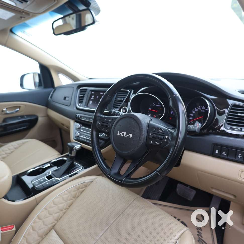 Kia Carnival Limousine Plus 7 Str, 2022, Diesel