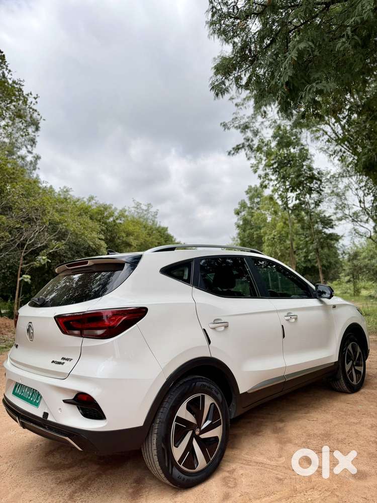 Mg Zs Ev Exclusive Iconic Ivory, 2023, Electric