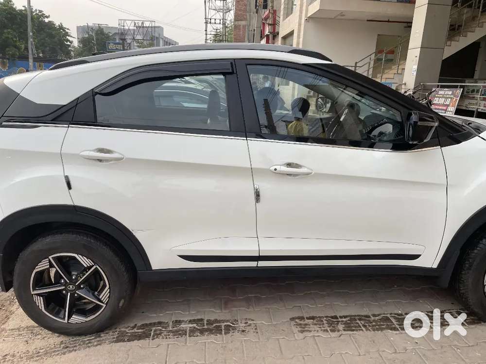 Tata Nexon 2026 Petrol Manual