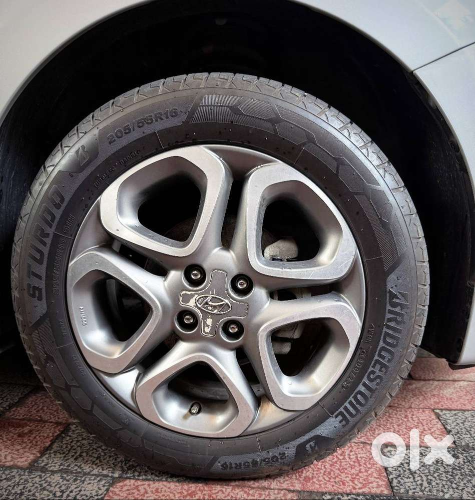Hyundai I20 Elite Asta (0) – 2018 Model  Diesel  Manual  91,000 Kms