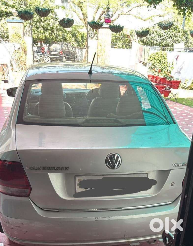 Volkswagen Vento 2011 Petrol 71000 Km Driven