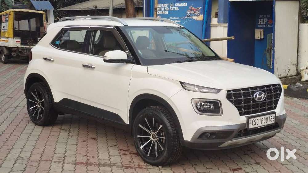 Hyundai Venue 1.2 S Plus, 2022, Petrol