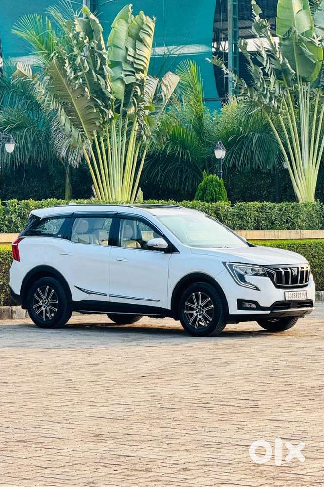 Mahindra Xuv700 2.2 Ax 7 Diesel At Str, 2022, Diesel