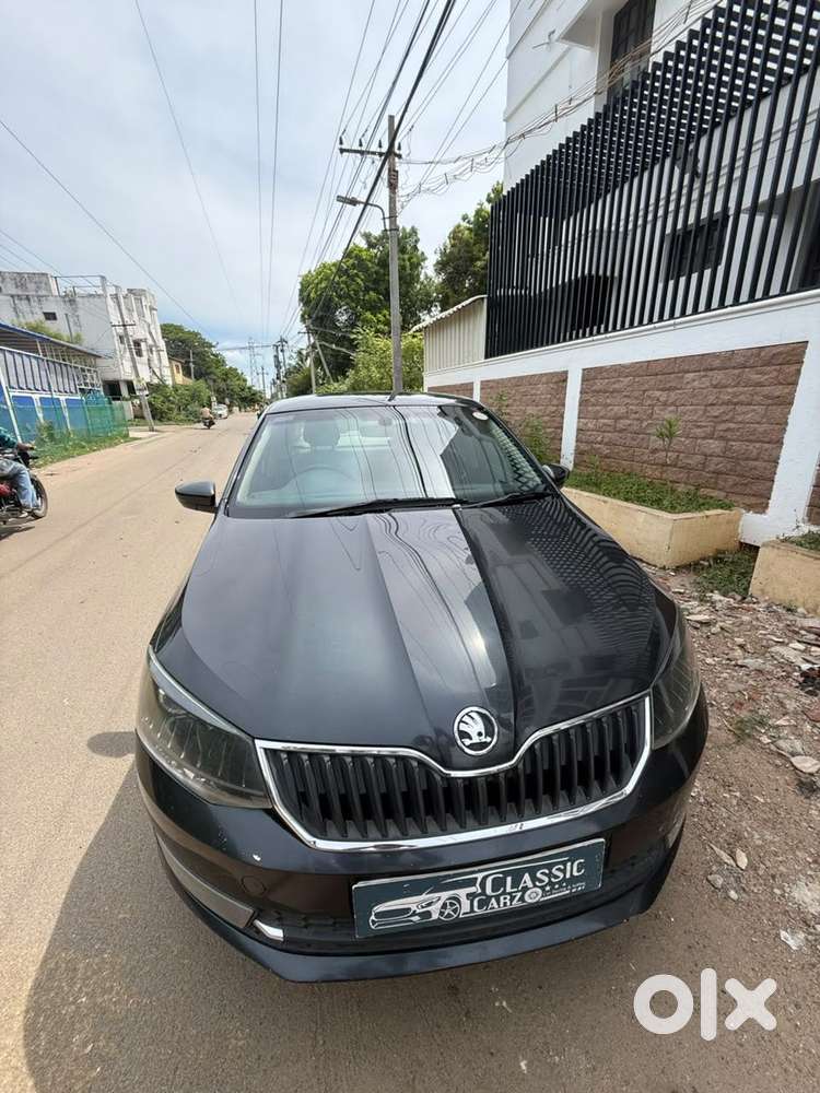 Skoda Rapid 1.0 Style At, 2021, Petrol