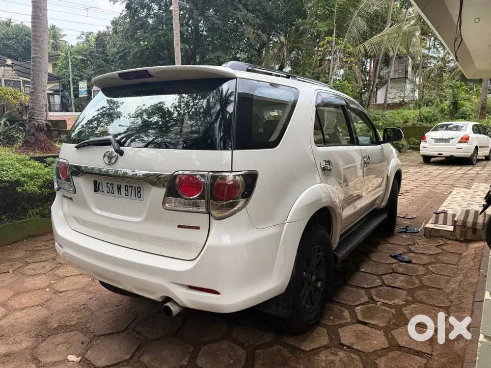 Toyota Fortuner 3.0 4x2 Automatic For Sale.
Kl-53 Registratio